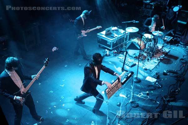 MONARCHY - 2010-11-07 - PARIS - La Cigale - 